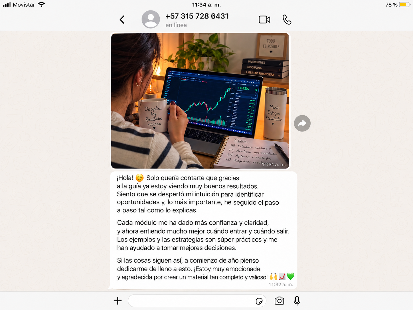 Testimonio de una estudiante aplicando lo aprendido frente a su computadora